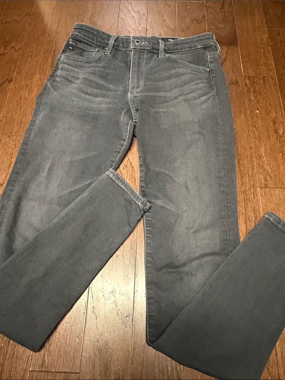 AG Adriano Goldschmied Farrah High Rise Skinny Jeans- Womens 26R